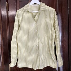 FOXCROFT Button Shirt Women’s Size 10 / 100% Cotton Wrinkle Free Striped Green